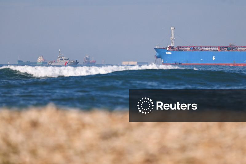 Reino Unido autoriza militares a abordar navios-tanque da frota sombra russa