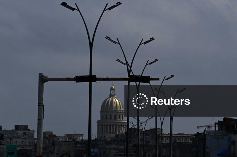 Apagão atinge maior parte de Cuba em meio ao bloqueio petrolífero dos EUA