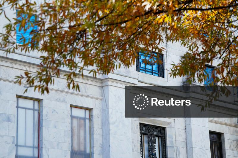 Dúvidas sobre corte de juros pelo Fed aumentam após conflito no Oriente Médio elevar preços da energia