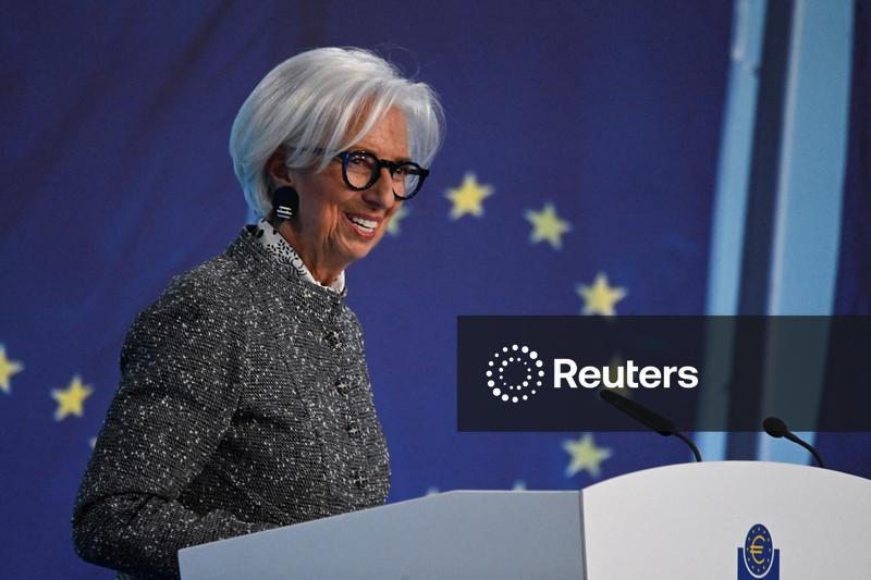 Membros do BCE sinalizam vigilância sobre a inflação enquanto os bancos apostam em aumento de juros