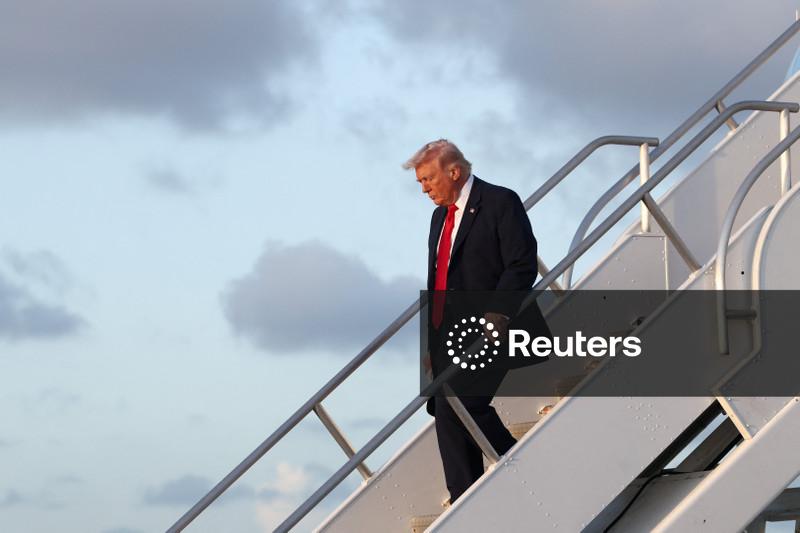 Trump pede que Austrália dê asilo à seleção de futebol feminino do Irã