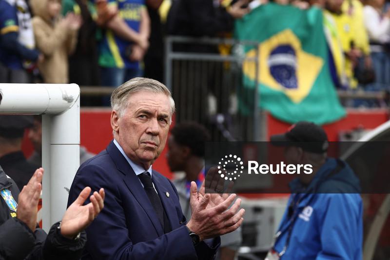Ancelotti diz que tem time definido para estreia do Brasil na Copa