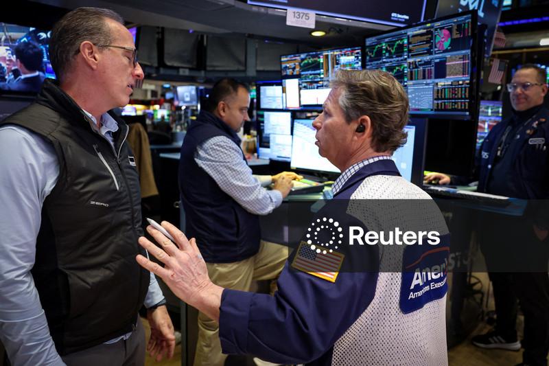 Wall Street abre em baixa por receios de conflito prolongado no Oriente Médio