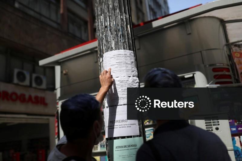 Brasil tem desemprego de 5,4% no tri até janeiro, diz IBGE