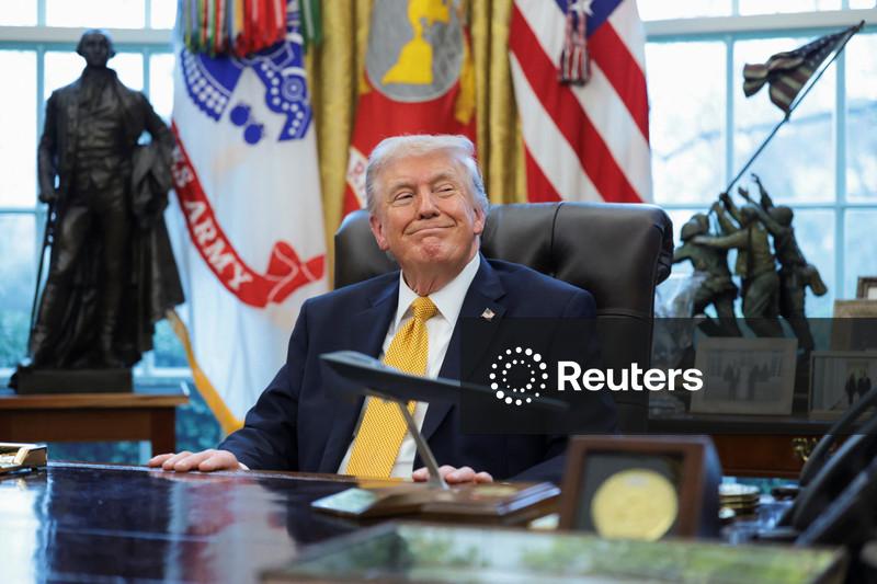 Trump diz que acha que terá a "honra" de assumir Cuba