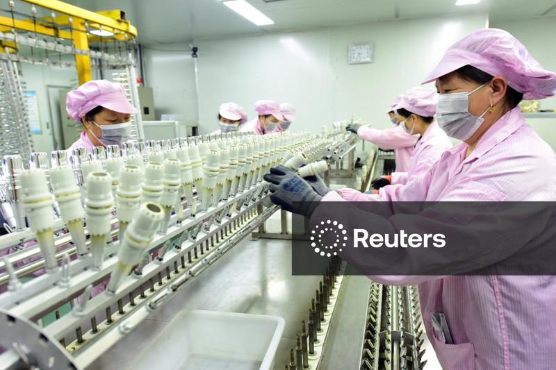 Dados de indústria a China apresentam resultados mistos enquanto guerra afeta perspectivas de exportação