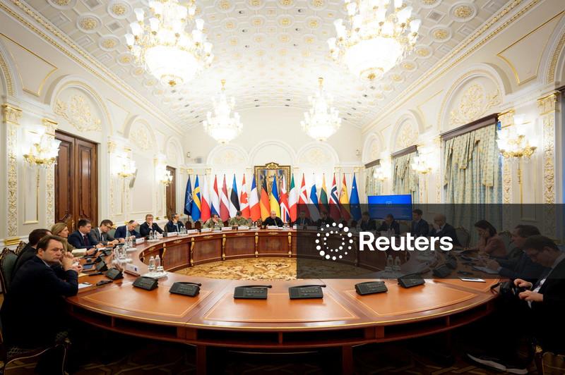 Zelenskiy pede que aliados da Ucrânia mantenham pressão sobre a Rússia