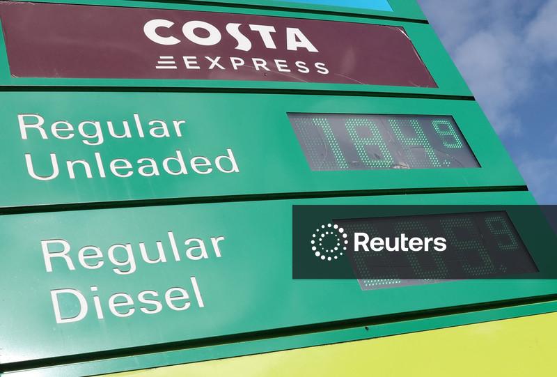 Inflação do Reino Unido mostra primeiro impacto da guerra do Irã e sobe para 3,3%