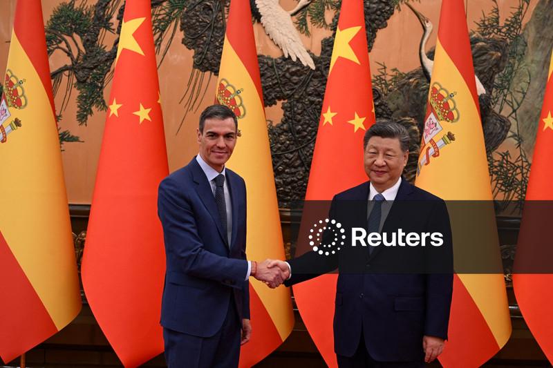 Espanha e China prometem estreitar laços diante de ameaças à ordem mundial