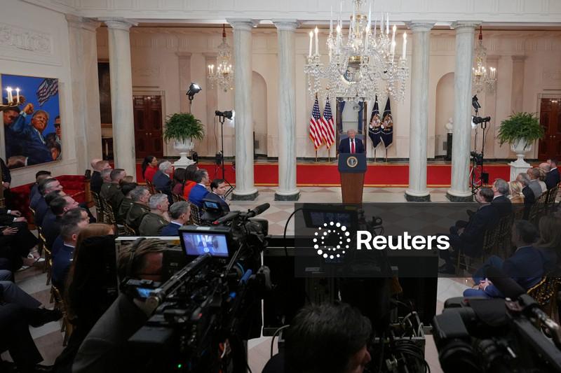 Trump avalia mudança mais ampla no gabinete à medida que a pressão da guerra contra o Irã aumenta