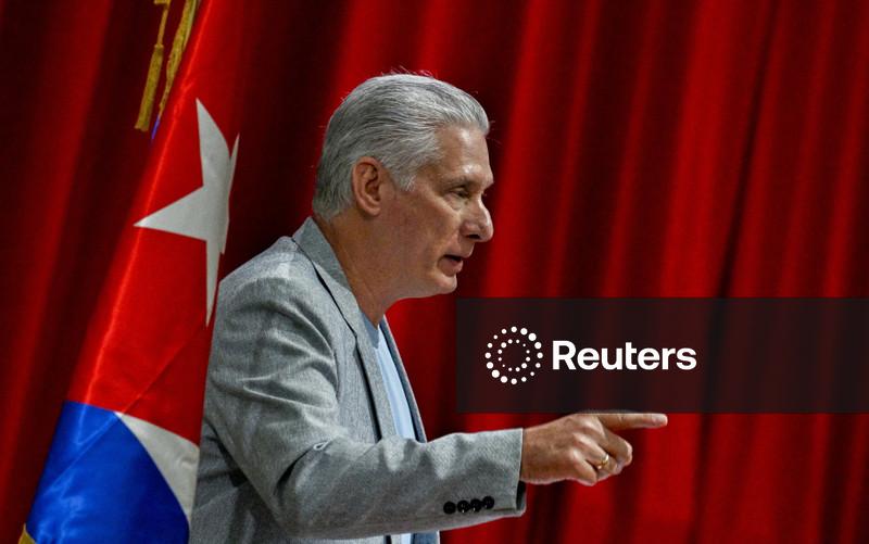 Presidente cubano pede diálogo com EUA sem condições de mudança política, em entrevista à NBC