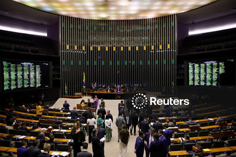 Congresso derruba veto de Lula ao PL da Dosimetria, em nova derrota do governo