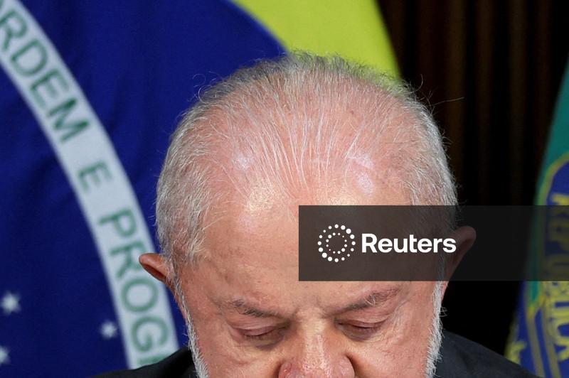 Lula diz que cenário global obriga Brasil a pensar em defesa e segurança com mais seriedade