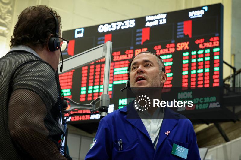 Wall Street fecha em alta conforme investidores mantêm esperança de uma resolução entre EUA e Irã