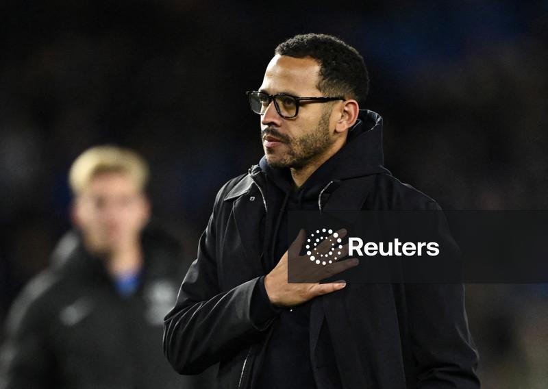 Chelsea demite técnico Rosenior em meio à pior seca de gols em 114 anos