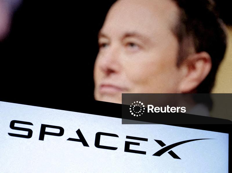 Musk pede a bancos envolvidos em IPO da SpaceX que comprem assinaturas da IA Grok, diz NYT