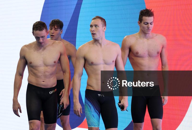 Rússia e Belarus voltarão a competir com uniformes, bandeiras e hinos na natação