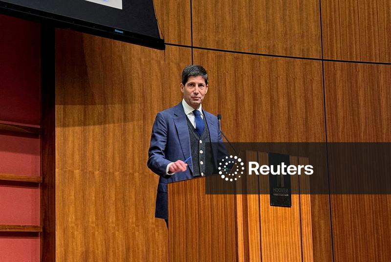 Warsh, indicado para chair do Fed, compromete-se com independência, com limites