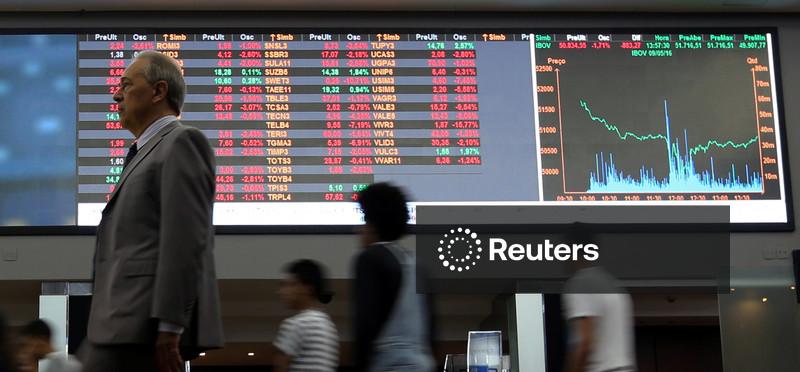 Ibovespa tem alta discreta na abertura, com Assaí em destaque