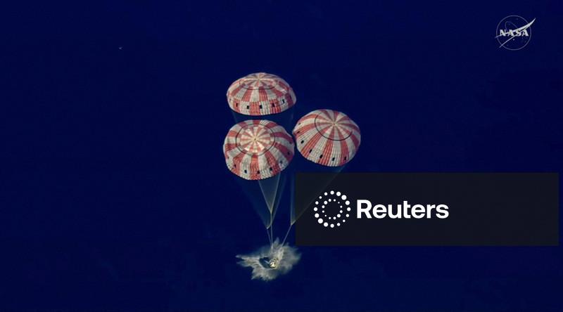 Astronautas da Artemis 2 retornam à Terra após missão lunar de 10 dias