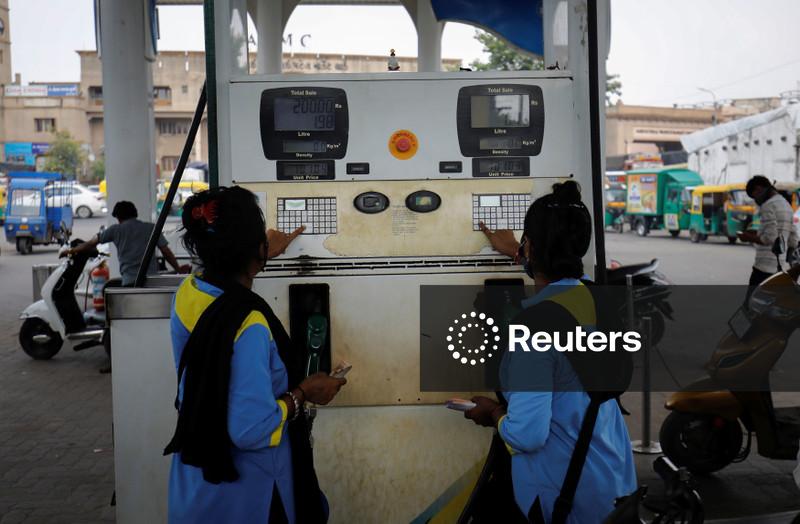 Índia propõe regras para permitir combustíveis com maior teor de etanol em veículos