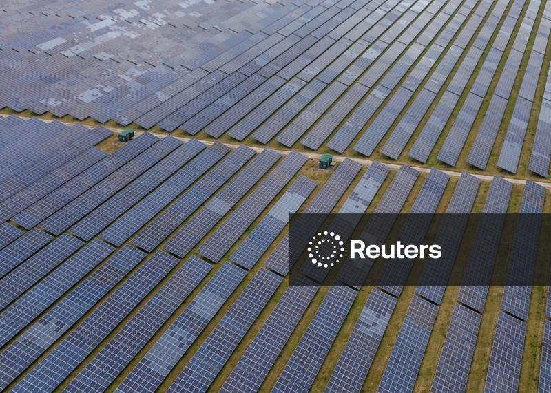 Reino Unido acelera adoção da energia limpa para se proteger contra choques de preços de combustíveis fósseis