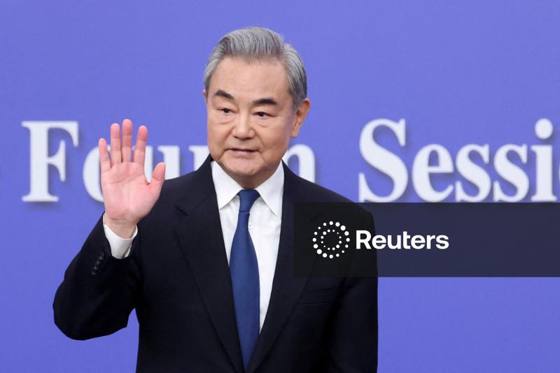 Ministro das Relações Exteriores da China diz que Pyongyang progride apesar da "opressão" dos EUA