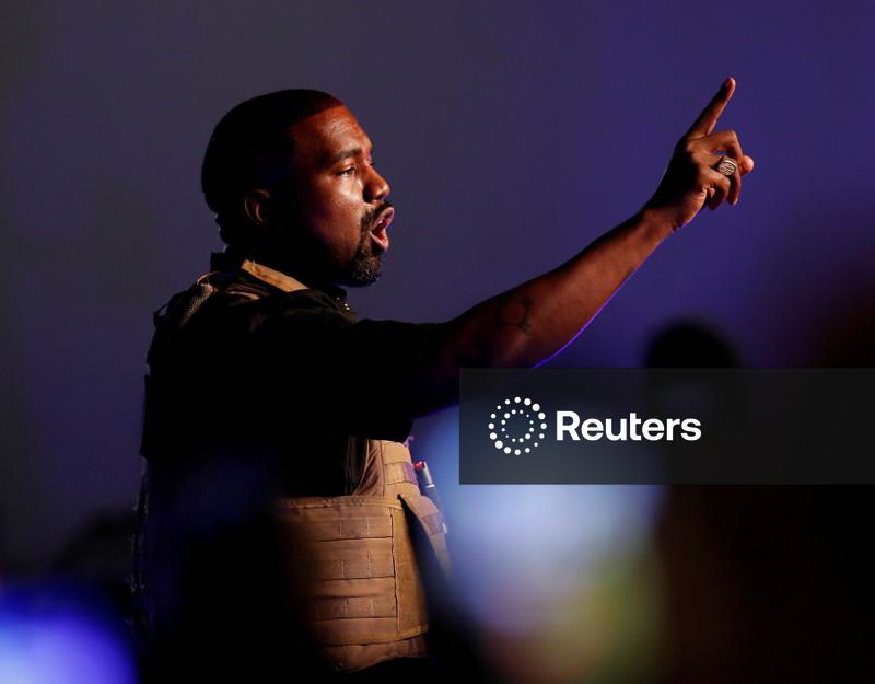 Kanye West adia show na França em meio a críticas sobre comentários anteriores