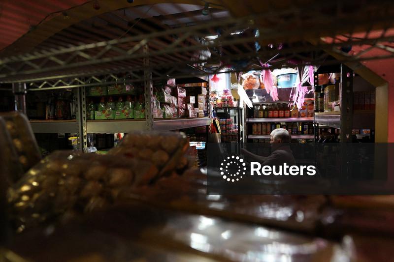 Inflação anual dos EUA pelo PCE registra em março maior alta em quase três anos