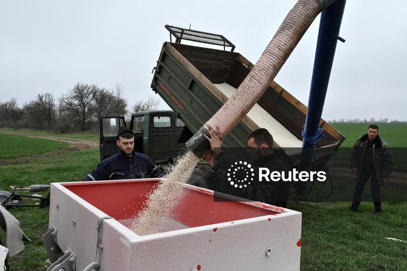 ANÁLISE-Aumento dos fertilizantes por guerra do Irã pode impactar safras de grãos do próximo ano