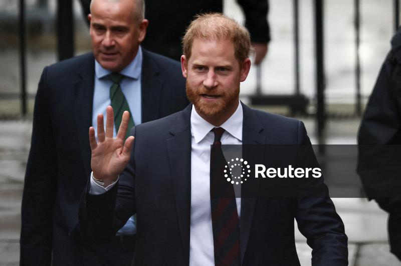 Príncipe Harry é processado por antiga instituição de caridade Sentebale, mostra registro judicial