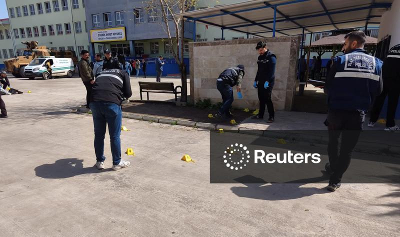 Ex-aluno abre fogo em escola na Turquia e fere 16 pessoas, diz governador