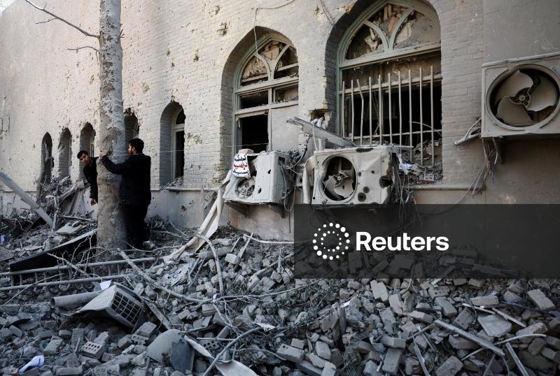 Esforços de mediação entre EUA e Irã pelo Paquistão continuam, dizem fontes