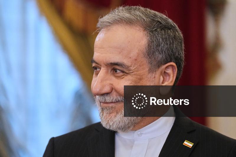 Irã analisa pedido de Trump para negociações, diz ministro das Relações Exteriores