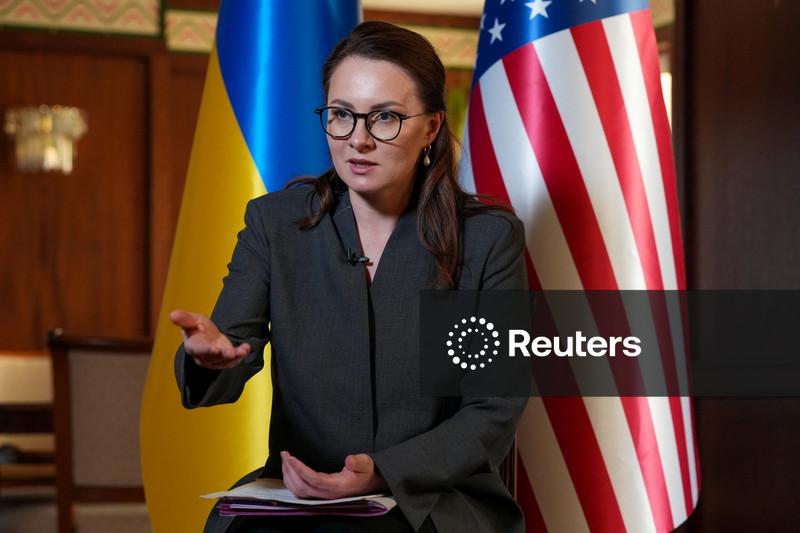 Primeira-ministra da Ucrânia mostra confiança no apoio dos EUA após visita a Washington