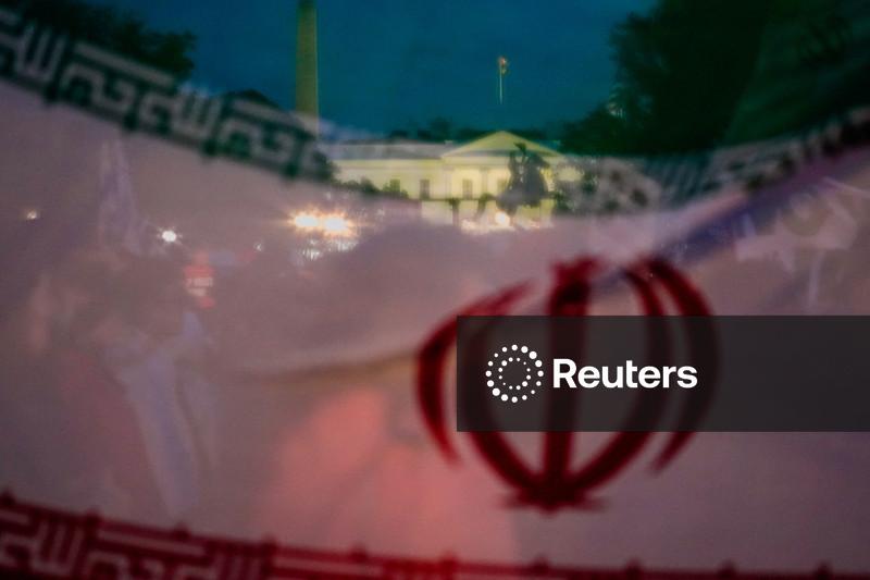 Irã indica que poderia entregar urânio enriquecido, diz Casa Branca