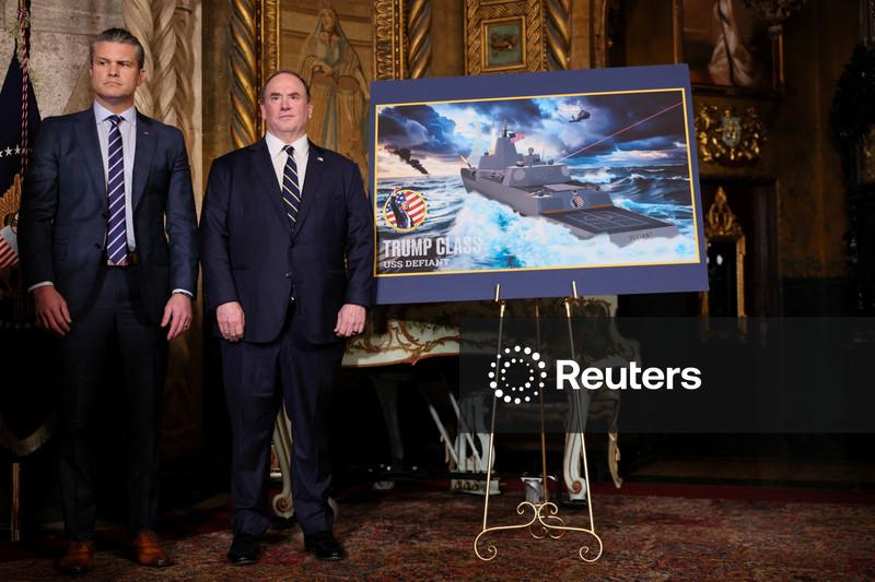 Fontes afirmam que secretário da Marinha dos EUA foi demitido