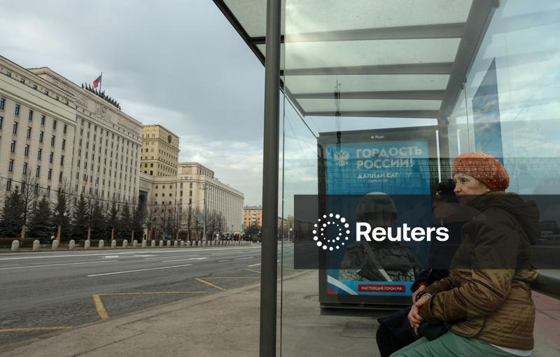 Rússia atrai estudantes para suas forças de drones na Ucrânia com grandes pacotes financeiros