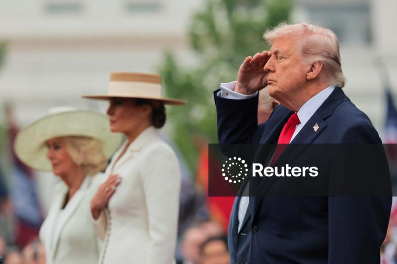 Trump diz que Irã lhe informou estar em "estado de colapso"