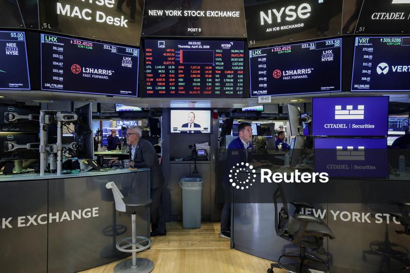 Ações nos EUA fecham em baixa com esperanças mais fracas de acordo com Irã e resultados  trimestrais mistos