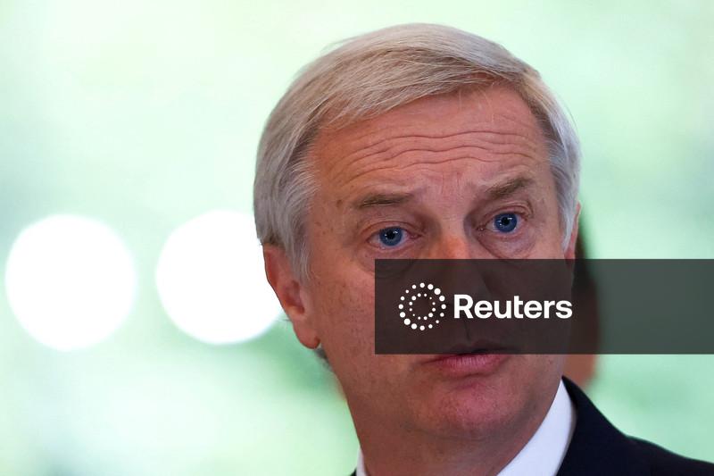 Chile expulsa primeiro grupo de estrangeiros como parte do plano de imigração do novo governo