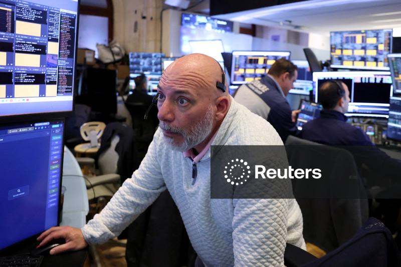 S&P 500 e Nasdaq têm fechamentos recordes com alta de tecnologia e esperanças de negociações com Irã