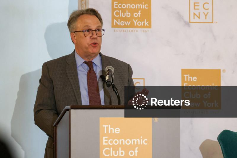 Guerra no Oriente Médio aumentará a inflação, diz autoridade do Fed à Bloomberg