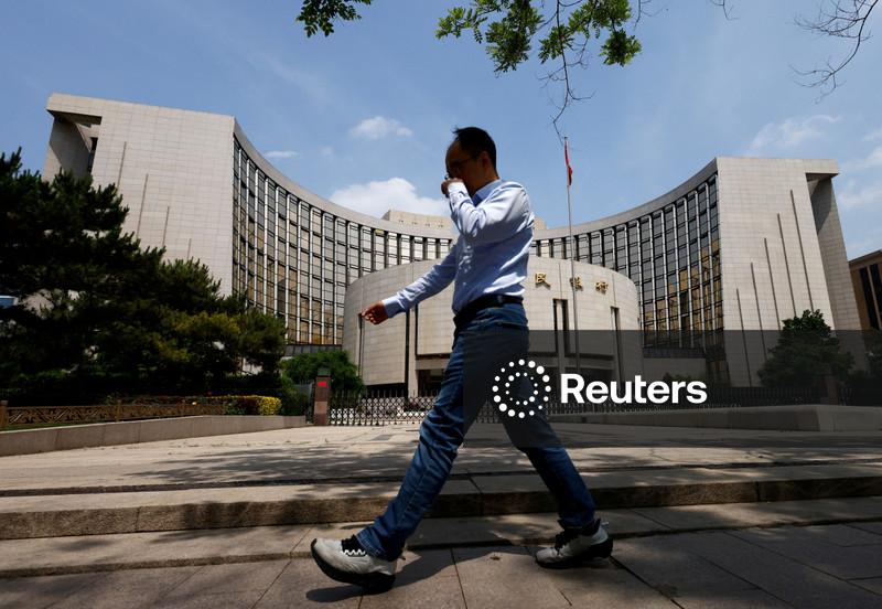 BC da China orienta bancos a aumentar os empréstimos em abril, segundo fontes