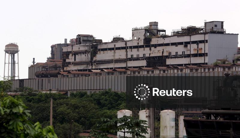 Lucro da Usiminas salta para R$896 milhões no 1º tri