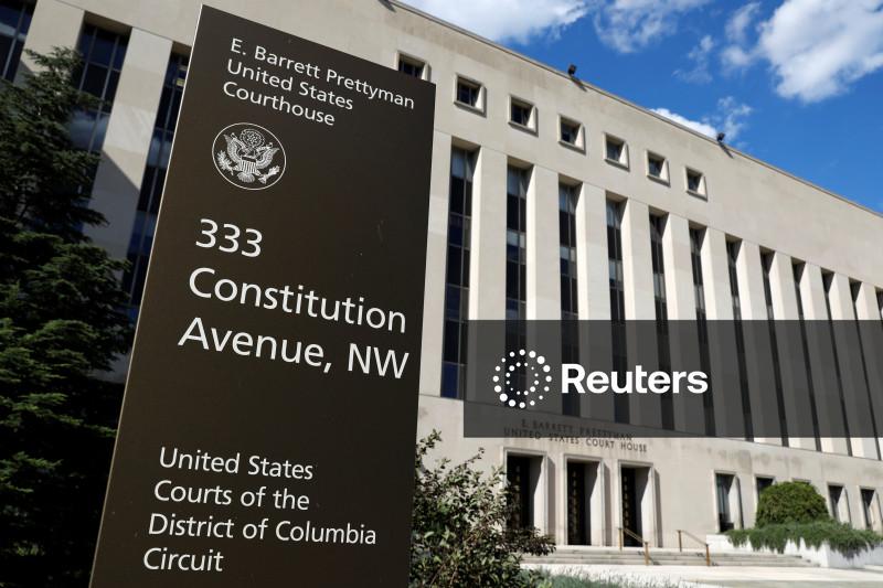 Justiça dos EUA permite transferência de mulheres transgênero para prisões masculinas