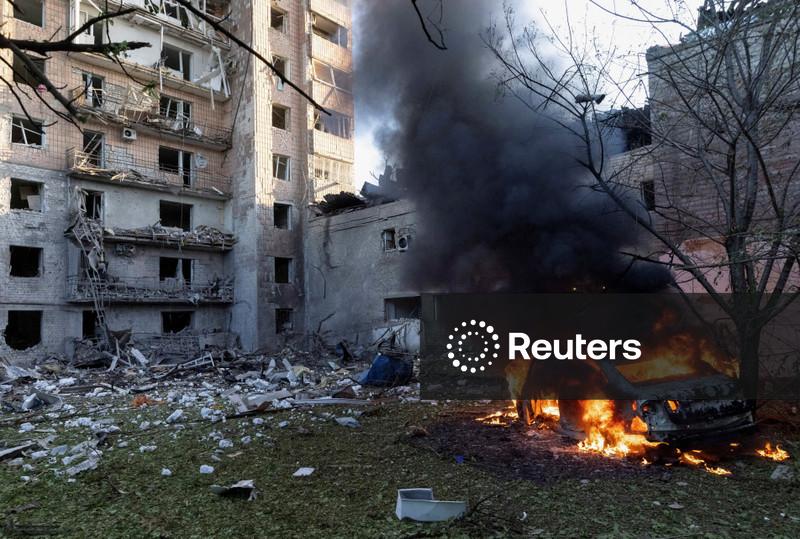 Ataques com mísseis e drones matam oito pessoas na Rússia e na Ucrânia