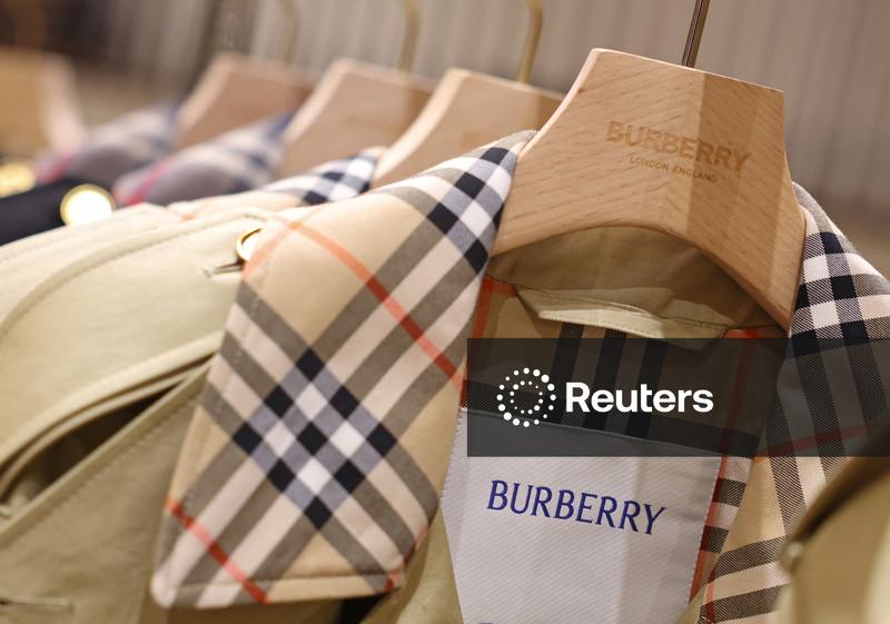 Recuperação da Burberry é amenizada pelo impacto da guerra no Irã