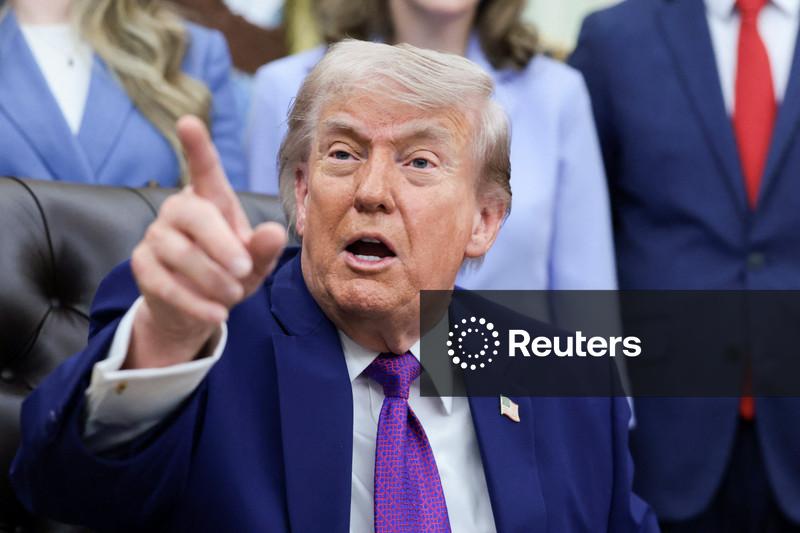 Trump diz que cessar-fogo com Irã "respira por aparelhos" após rejeitar resposta de Teerã