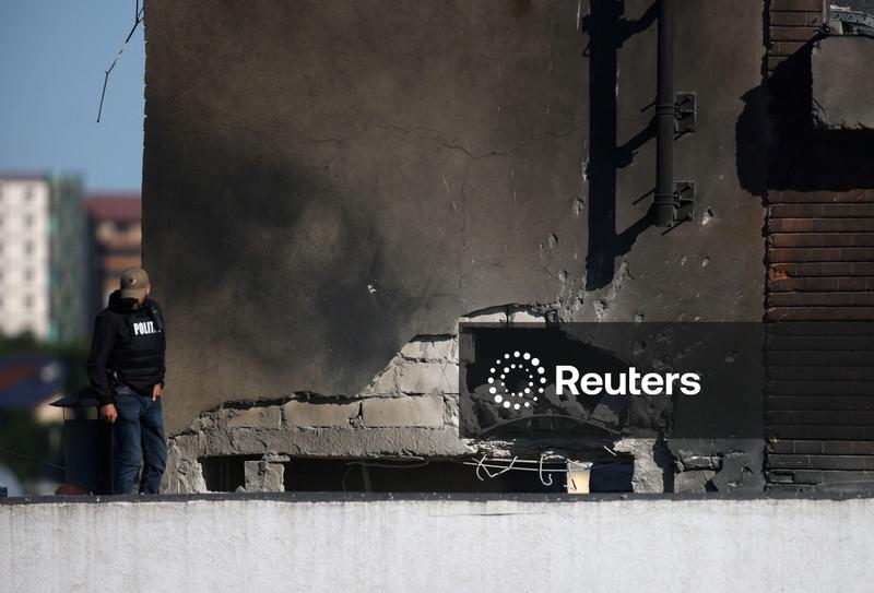 Romênia diz que drone russo atingiu prédio, Otan promete defender  território da aliança